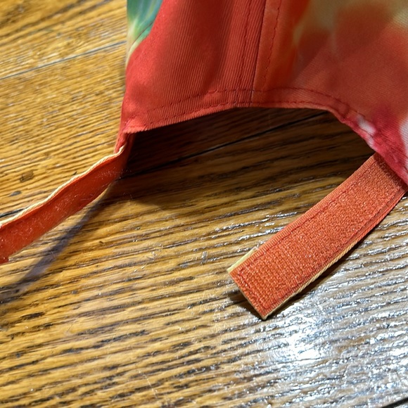 Tie Dye Velcro tan cap. White Castle embroidered front.  Excellent condition - Picture 5 of 6